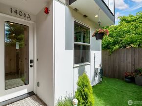 1406 21st Avenue A, Seattle WA 98122