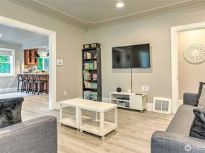 1934 NE Northgate Way, Seattle WA 98125