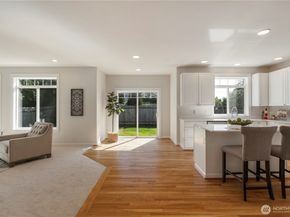 15704 124th Avenue NE, Woodinville WA 98072