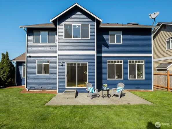 15704 124th Avenue NE, Woodinville WA 98072