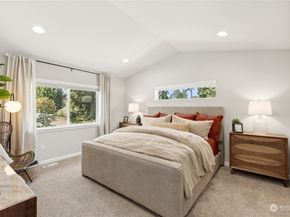 26913 30th Place S 11, Kent WA 98032