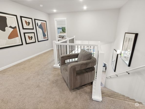 26913 30th Place S 11, Kent WA 98032