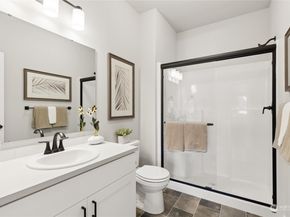 26913 30th Place S 11, Kent WA 98032
