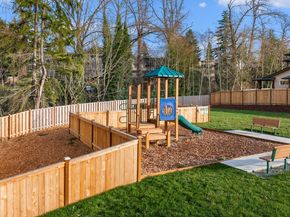 1240 SW 124th Street 5A, Burien WA 98146