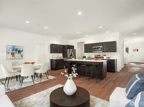 1240 SW 124th Street 5A, Burien WA 98146