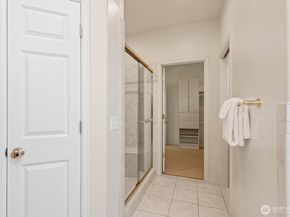 14333 221st Avenue NE, Woodinville WA 98077