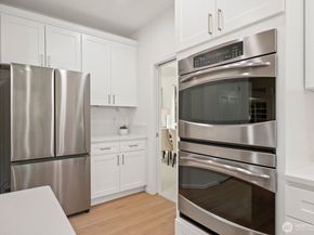 14333 221st Avenue NE, Woodinville WA 98077