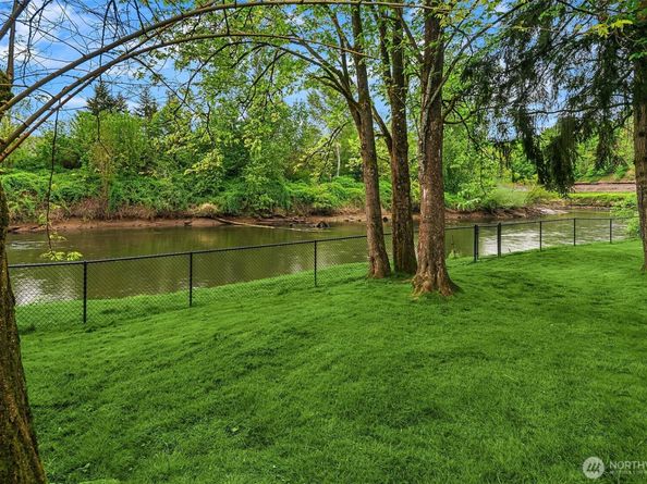 13041 56th Avenue S, Tukwila WA 98178