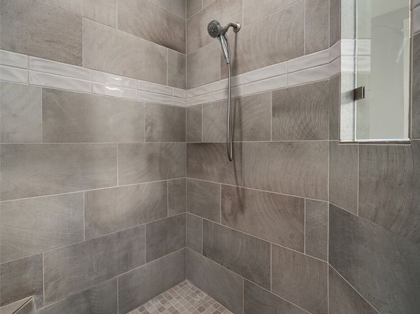 13041 56th Avenue S, Tukwila WA 98178