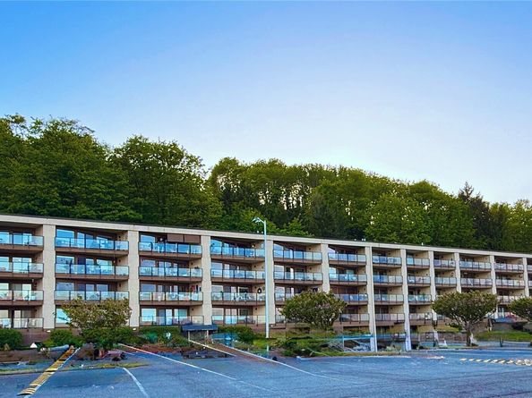 1221 Harbor Avenue SW 305, Seattle WA 98116