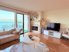 1221 Harbor Avenue SW 305, Seattle WA 98116
