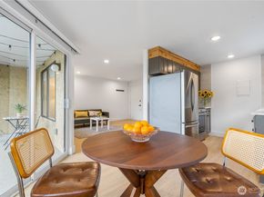 10320 SE 6th Street B6, Bellevue WA 98004