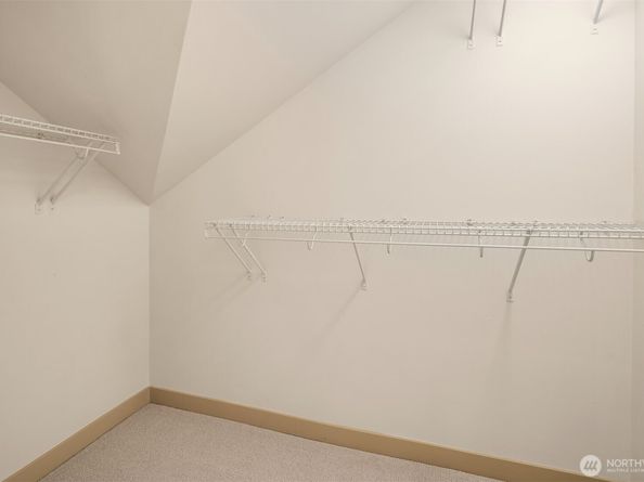 916 N 73rd Street A, Seattle WA 98103