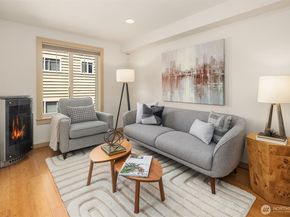 916 N 73rd Street A, Seattle WA 98103