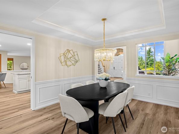 5628 168th Avenue SE, Bellevue WA 98006