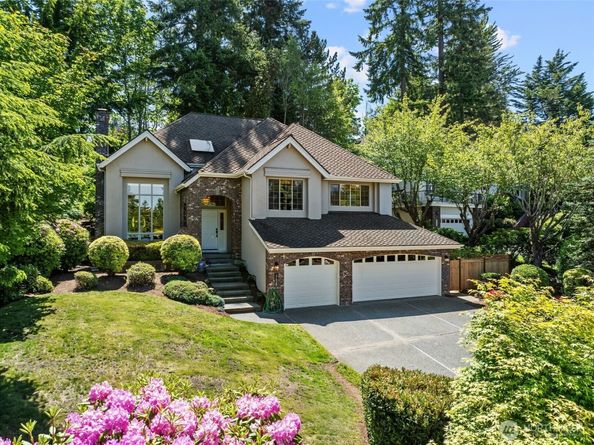 5628 168th Avenue SE, Bellevue WA 98006