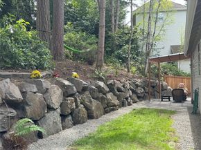 5628 168th Avenue SE, Bellevue WA 98006