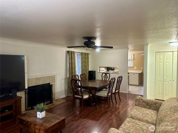 14917 32nd Place S 42, SeaTac WA 98168