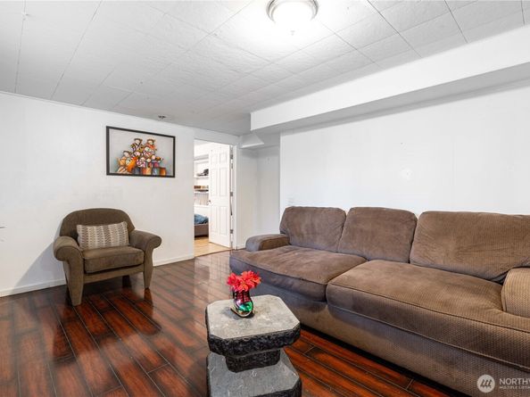 15819 42nd Avenue S, Tukwila WA 98188
