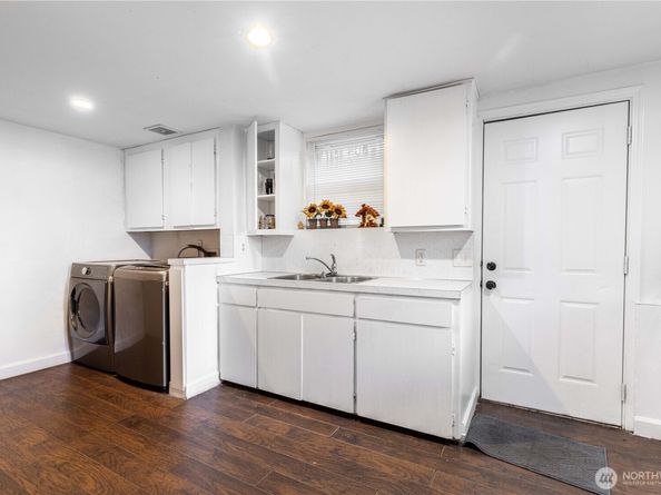 15819 42nd Avenue S, Tukwila WA 98188