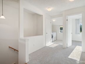 10030 NE 120th Street J2, Kirkland WA 98034