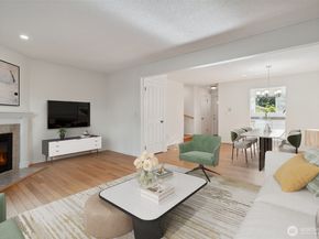 10030 NE 120th Street J2, Kirkland WA 98034