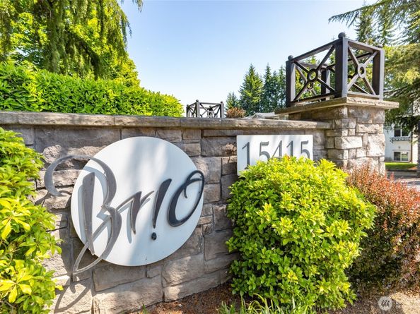 15415 35th Avenue W J101, Lynnwood WA 98087