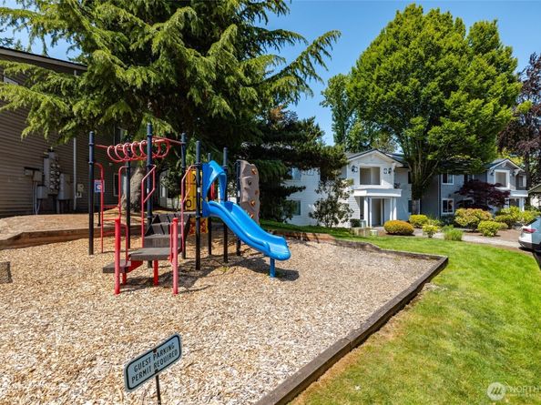 15415 35th Avenue W J101, Lynnwood WA 98087