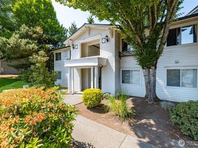 15415 35th Avenue W J101, Lynnwood WA 98087