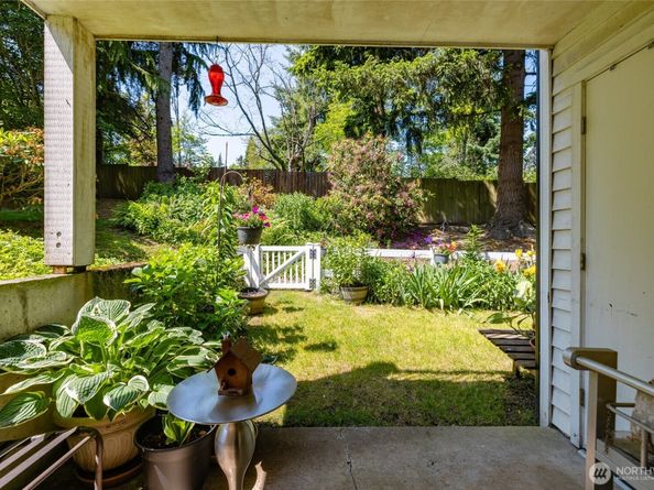15415 35th Avenue W J101, Lynnwood WA 98087