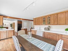 8471 E Caraway Road, Port Orchard WA 98366