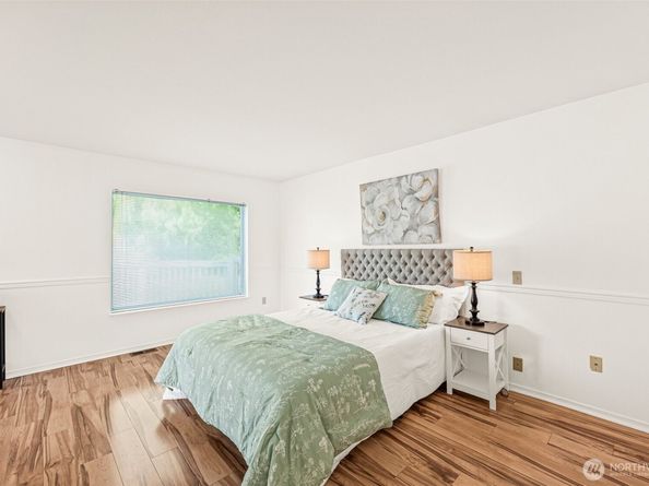 8471 E Caraway Road, Port Orchard WA 98366