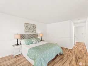 8471 E Caraway Road, Port Orchard WA 98366