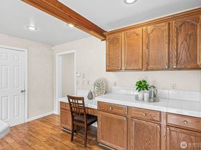 8471 E Caraway Road, Port Orchard WA 98366
