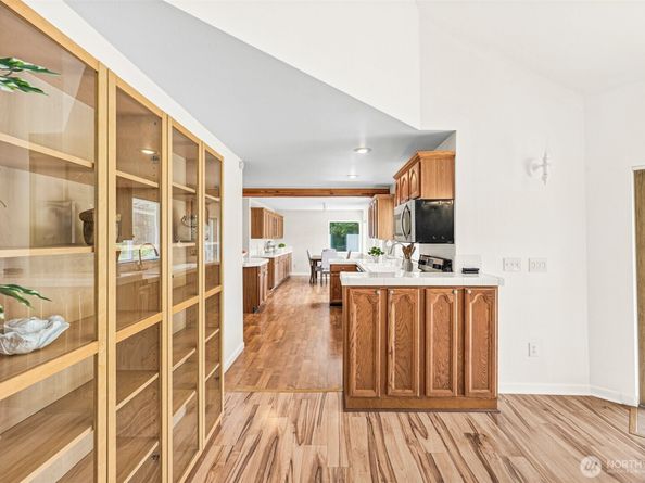 8471 E Caraway Road, Port Orchard WA 98366