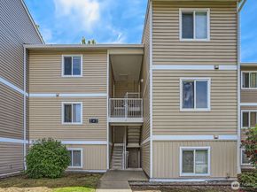 12429 NE 130 Ct NE G304, Kirkland WA 98034