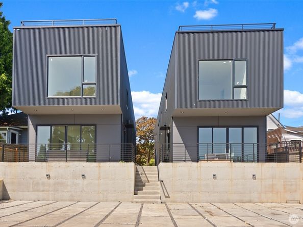 1114 26th Avenue A, Seattle WA 98122