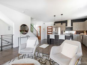 8380 Loyal Way NW, Seattle WA 98117