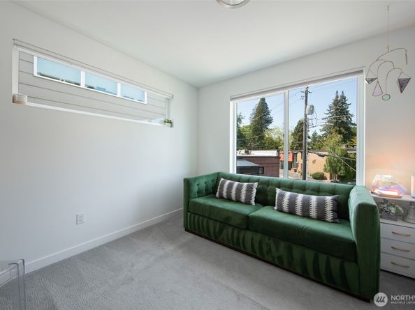 8380 Loyal Way NW, Seattle WA 98117