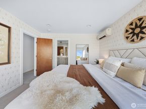 8380 Loyal Way NW, Seattle WA 98117