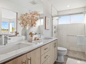 8380 Loyal Way NW, Seattle WA 98117