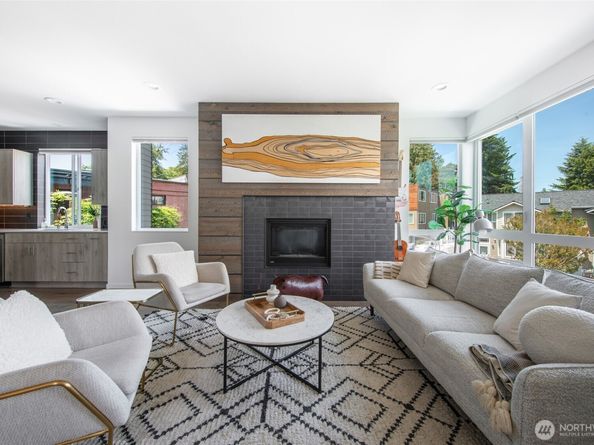 8380 Loyal Way NW, Seattle WA 98117