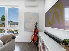 8380 Loyal Way NW, Seattle WA 98117