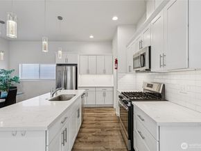 7724 16th Avenue SW, Seattle WA 98106