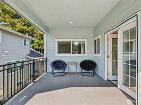 7724 16th Avenue SW, Seattle WA 98106