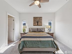7724 16th Avenue SW, Seattle WA 98106