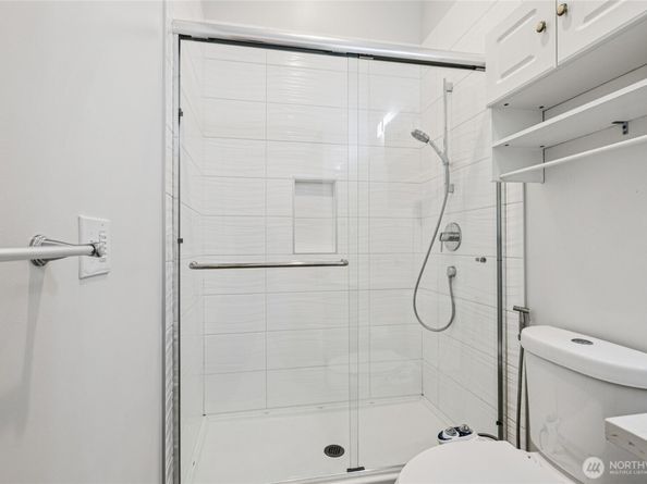 7724 16th Avenue SW, Seattle WA 98106