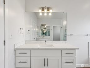 7724 16th Avenue SW, Seattle WA 98106