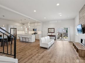 7724 16th Avenue SW, Seattle WA 98106