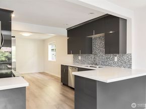 5209 S Dawson Street, Seattle WA 98118
